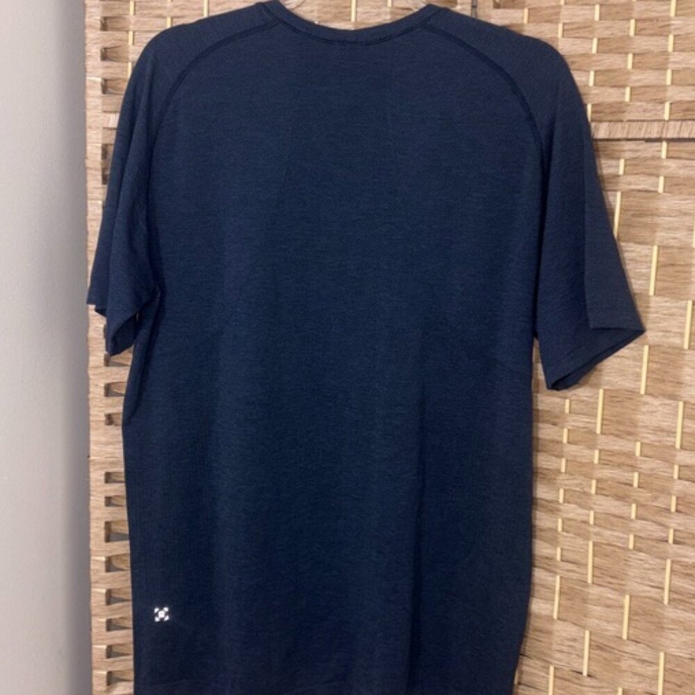Men's Lululemon Metal Vent Tech Short Sleeve Performance Shirt Navy Heather XL